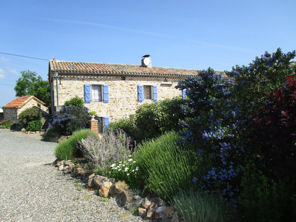 & D'hotes Peyrecout
